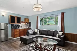 16445 Ambaum Blvd S, Burien, WA 98148 - Photo 7