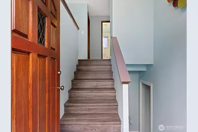 16445 Ambaum Boulevard S, Burien, WA 98148 - Photo 5