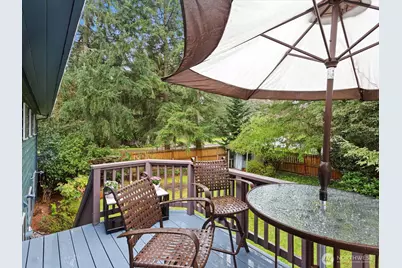 16445 Ambaum Boulevard S, Burien, WA 98148 - Photo 31