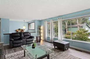 16445 Ambaum Blvd S, Burien, WA 98148 - Photo 17