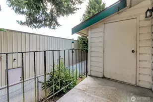 1102 8th Street NE, Auburn, WA 98002 - Photo 23