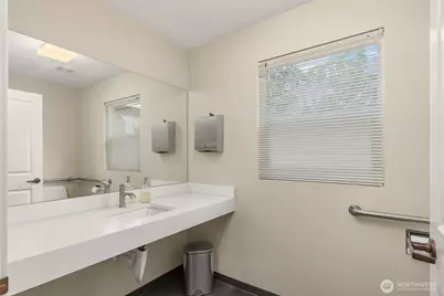 151 Finch Place SW, Bainbridge Island, WA 98110 - Photo 15