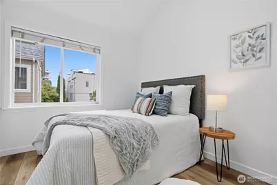 936 N 35th Street #E, Seattle, WA 98103 - Photo 19