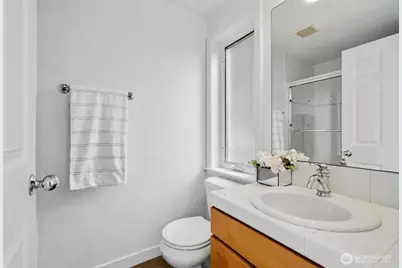 936 N 35th Street #E, Seattle, WA 98103 - Photo 21