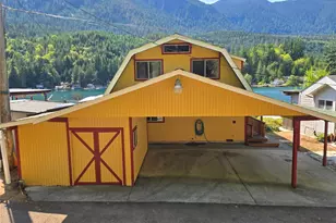 350 Longfellow Rd, Port Angeles, WA 98363 - Photo 9