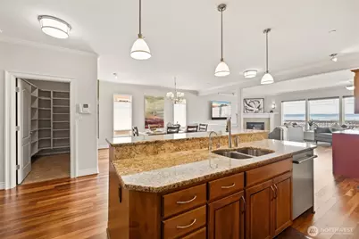 2030 Grand Avenue #5, Everett, WA 98201 - Photo 5