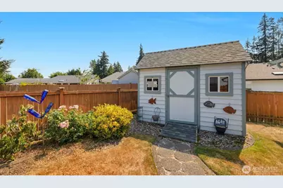 20027 45th Drive NE, Arlington, WA 98223 - Photo 35