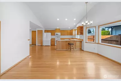 20027 45th Drive NE, Arlington, WA 98223 - Photo 15