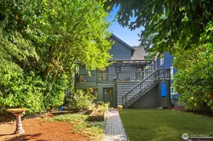 1624 E McGraw St, Seattle, WA 98112 - Photo 37