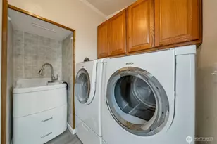 2101 S 324th St, Federal Way, WA 98003 - Photo 13