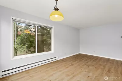 3660 Whitman Avenue N, Seattle, WA 98103 - Photo 7