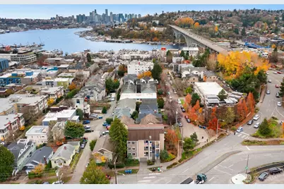 3660 Whitman Avenue N, Seattle, WA 98103 - Photo 31