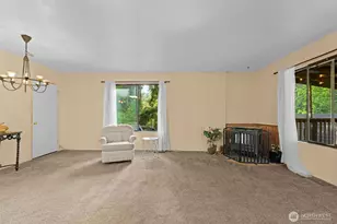 13836 166th Ave SE, Rainier, WA 98576 - Photo 9