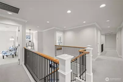 1308 100th Avenue NE, Bellevue, WA 98004 - Photo 29