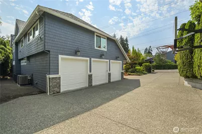1308 100th Avenue NE, Bellevue, WA 98004 - Photo 39