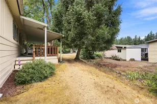 18425 NE 95th St, Redmond, WA 98052 - Photo 15
