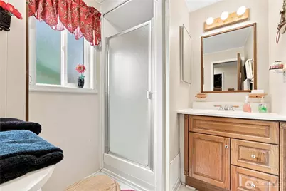 18425 NE 95th Street #176, Redmond, WA 98052 - Photo 9