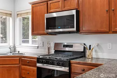 14332 11th Place W #9, Lynnwood, WA 98087 - Photo 15