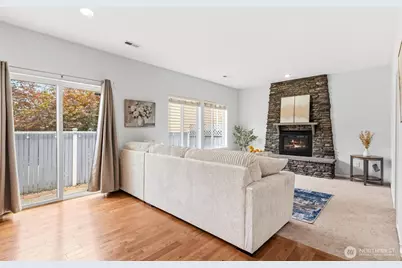 14332 11th Place W #9, Lynnwood, WA 98087 - Photo 11