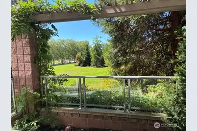 10015 NE 4th Street #1002, Bellevue, WA 98004 - Photo 13