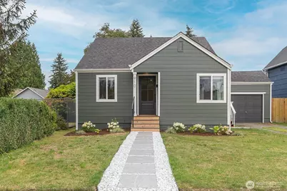 910 E Main Street, Auburn, WA 98002 - Photo 1