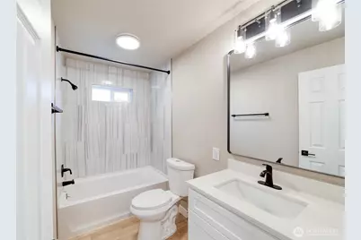 910 E Main Street, Auburn, WA 98002 - Photo 7