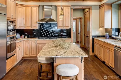 514 205th Avenue NE, Sammamish, WA 98074 - Photo 9