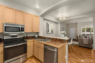 13005 64th Ave S, Seattle, WA 98178 - Photo 9