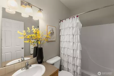 13005 64th Avenue S #A106, Seattle, WA 98178 - Photo 17
