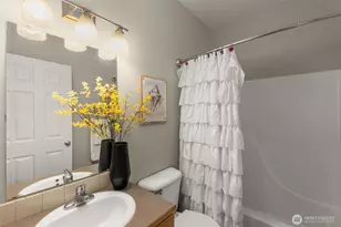 13005 64th Ave S, Seattle, WA 98178 - Photo 17