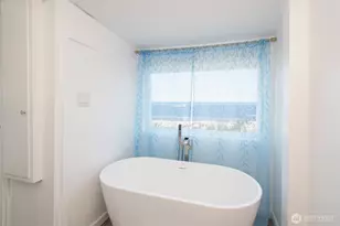 739 W 4th St, Port Angeles, WA 98363 - Photo 23