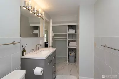 739 W Fourth Street, Port Angeles, WA 98363 - Photo 29