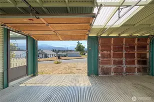 739 W 4th St, Port Angeles, WA 98363 - Photo 39