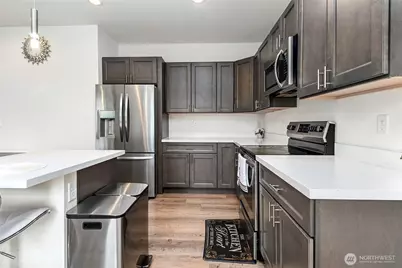 11512 3rd Place W #B, Everett, WA 98204 - Photo 9