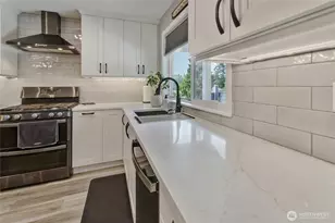 6225 41st Ave E, Tacoma, WA 98443 - Photo 9
