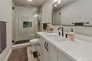 6225 41st Ave E, Tacoma, WA 98443 - Photo 17