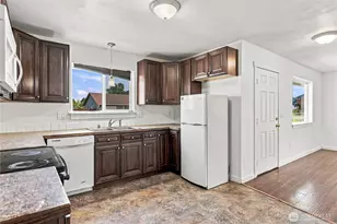 1414 E Adelia Ct, Pasco, WA 99301 - Photo 11