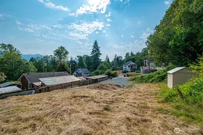 7235 Franks Place, Concrete, WA 98237 - Photo 5