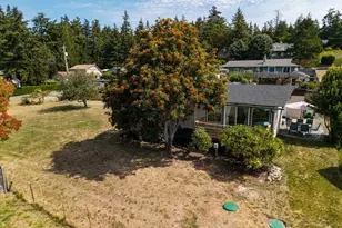 200 N Rhododendron Dr, Port Townsend, WA 98368 - Photo 3