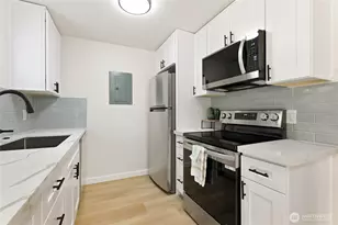 1220 N 137th St, Seattle, WA 98133 - Photo 13