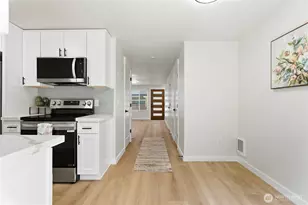 1220 N 137th St, Seattle, WA 98133 - Photo 17