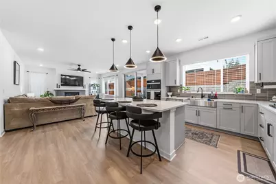 15310 204th Avenue E, Bonney Lake, WA 98391 - Photo 5