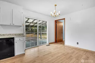 2528 166th Ave NE, Bellevue, WA 98008 - Photo 7