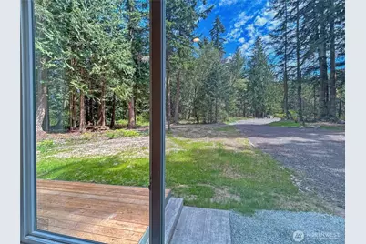 871 S Lucille Street, Camano Island, WA 98282 - Photo 13