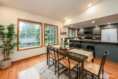 4901 Fowler Avenue, Everett, WA 98203 - Photo 5