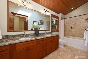 4227 Meridian Ave N, Seattle, WA 98103 - Photo 23