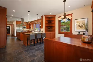 4227 Meridian Ave N, Seattle, WA 98103 - Photo 17