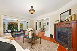 4227 Meridian Ave N, Seattle, WA 98103 - Photo 7