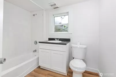 605 W 1st Street, Aberdeen, WA 98520 - Photo 17