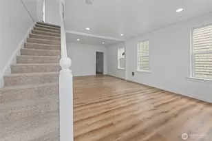 605 W 1st St, Aberdeen, WA 98520 - Photo 5